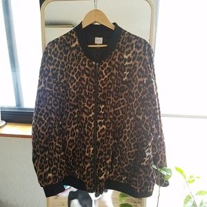 NWOT Plus Size Leopard Print Bomber Jacket